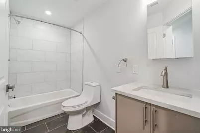 646 N 32nd Street #13, Philadelphia, PA 19104 - Photo 5
