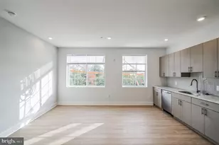 646 N 32nd St, Philadelphia, PA 19104 - Photo 3