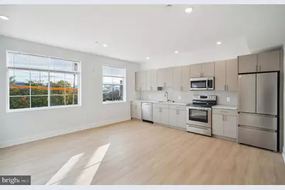 646 N 32nd Street #13, Philadelphia, PA 19104 - Photo 1