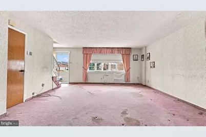 10228 W Keswick Road, Philadelphia, PA 19114 - Photo 11