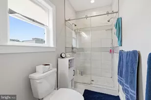 1746 Waterloo St, Philadelphia, PA 19122 - Photo 23