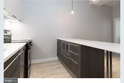 1602 Sansom Street #2, Philadelphia, PA 19103 - Photo 3