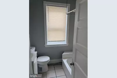 1425 W Cayuga Street, Philadelphia, PA 19140 - Photo 15