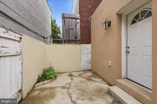 1202 S 21st St, Philadelphia, PA 19146 - Photo 15