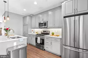 2131 E Firth St, Philadelphia, PA 19125 - Photo 11
