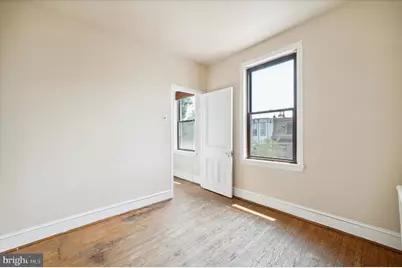 1648 S 13th Street #B, Philadelphia, PA 19148 - Photo 17