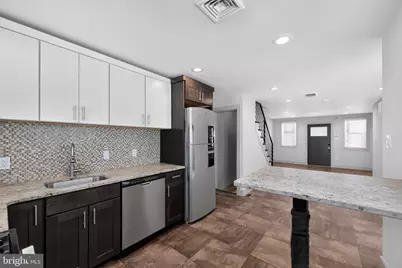 2116 S Beechwood Street, Philadelphia, PA 19145 - Photo 3