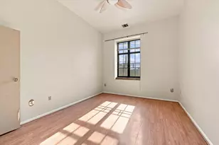 1601 Spring Garden St, Philadelphia, PA 19130 - Photo 9