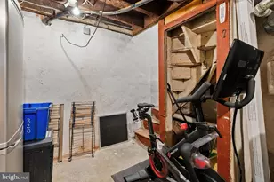 320 S Iseminger St, Philadelphia, PA 19107 - Photo 57