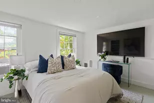 320 S Iseminger St, Philadelphia, PA 19107 - Photo 45