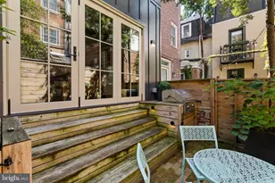 320 S Iseminger St, Philadelphia, PA 19107 - Photo 27