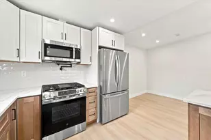 609 E Hortter Pl, Philadelphia, PA 19119 - Photo 15