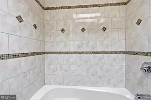 106 E Cheltenham Ave, Philadelphia, PA 19120 - Photo 17