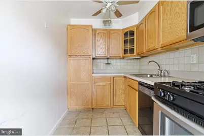 106 E Cheltenham Avenue, Philadelphia, PA 19120 - Photo 11