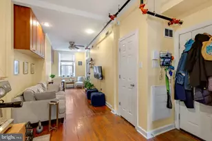 1341 Lombard St, Philadelphia, PA 19147 - Photo 5