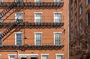 1341 Lombard St, Philadelphia, PA 19147 - Photo 25