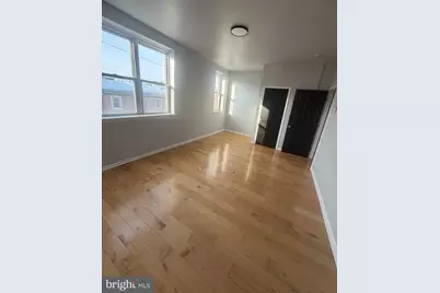 975 N Lawrence Street #C, Philadelphia, PA 19123 - Photo 3