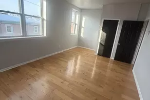 975 N Lawrence St, Philadelphia, PA 19123 - Photo 3