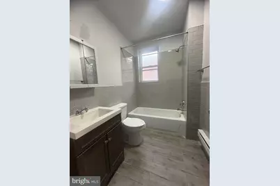 975 N Lawrence Street #C, Philadelphia, PA 19123 - Photo 7