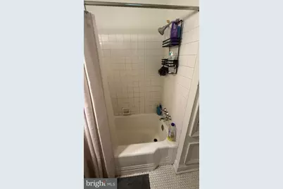 2008 W Girard Avenue #1F, Philadelphia, PA 19130 - Photo 13