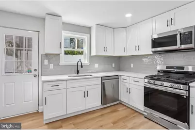 1534 S Woodstock Street, Philadelphia, PA 19146 - Photo 11