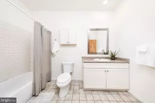600 N Broad St, Philadelphia, PA 19130 - Photo 5