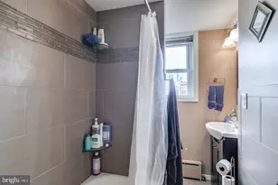 2231 S Clarion St, Philadelphia, PA 19148 - Photo 9