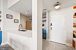 315 New St, Philadelphia, PA 19106 - Photo 11