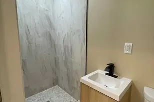 5730 Kemble Ave, Philadelphia, PA 19141 - Photo 11