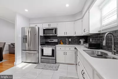 9876 Wistaria Street, Philadelphia, PA 19115 - Photo 11