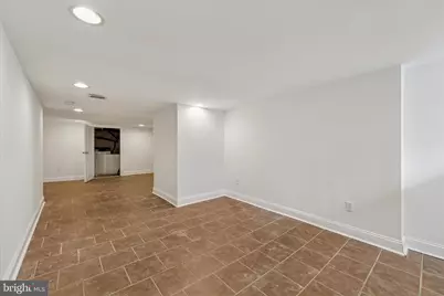 733 Carpenter Street #FRONT, Philadelphia, PA 19147 - Photo 9