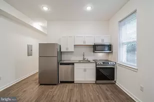 405 S 42nd St, Philadelphia, PA 19104 - Photo 15