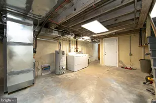 616 Jamestown St, Philadelphia, PA 19128 - Photo 31