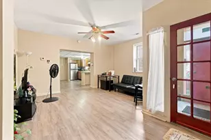 838 N Woodstock St, Philadelphia, PA 19130 - Photo 11