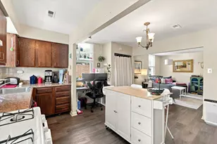 838 N Woodstock St, Philadelphia, PA 19130 - Photo 5