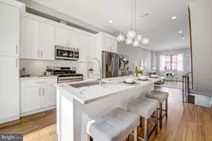 732 Daly St, Philadelphia, PA 19148 - Photo 3