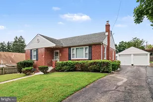 368 Flamingo St, Philadelphia, PA 19128 - Photo 1