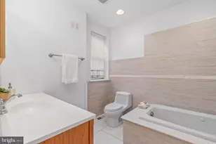 2132 S Chadwick St, Philadelphia, PA 19145 - Photo 23