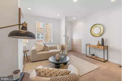 2132 S Chadwick Street, Philadelphia, PA 19145 - Photo 5