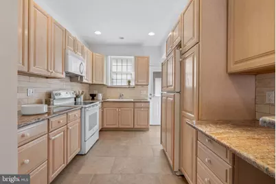 2132 S Chadwick Street, Philadelphia, PA 19145 - Photo 9