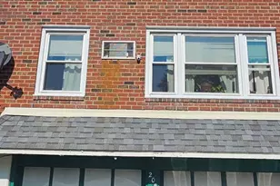 205 Lockart Terrace, Philadelphia, PA 19116 - Photo 5