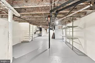 889 N 25th St, Philadelphia, PA 19130 - Photo 51