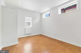 889 N 25th St, Philadelphia, PA 19130 - Photo 29