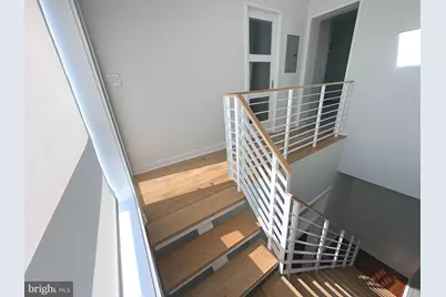 889 N 25th Street, Philadelphia, PA 19130 - Photo 33