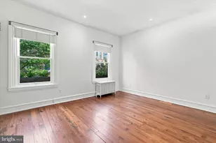 889 N 25th St, Philadelphia, PA 19130 - Photo 27