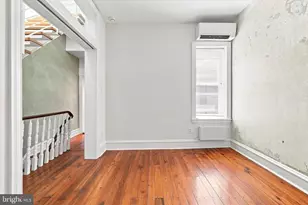 889 N 25th St, Philadelphia, PA 19130 - Photo 23