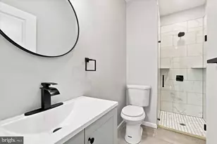 623 W Oxford St, Philadelphia, PA 19122 - Photo 5
