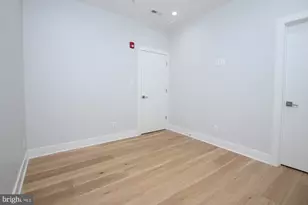 810 N Uber St, Philadelphia, PA 19130 - Photo 15
