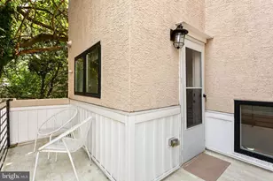 867 N Opal St, Philadelphia, PA 19130 - Photo 15
