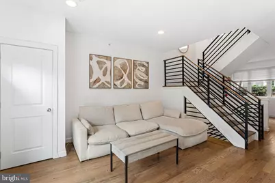 867 N Opal Street, Philadelphia, PA 19130 - Photo 3